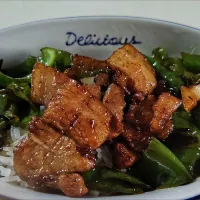 Stirfry garlic pork belly + Screw peppers with steamed rice 😋😍|🍒lynnlicious🍒さん
