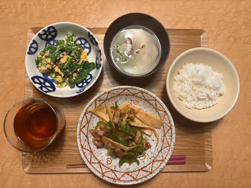 青椒肉絲、菜の花の和物、味噌汁|ゆきさん