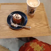 ヘーゼルナッツホワイトモカ&チョコプリン　着物着てkannn cafe (大須商店街　名古屋)|はやとさん