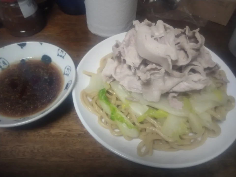 季節外れの豚しゃぶ冷やし中華|にんにくと唐辛子が特に好き❤️(元シャリマー)さん