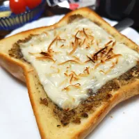 ローストココナッツきな粉チーズトースト|macchinaさん