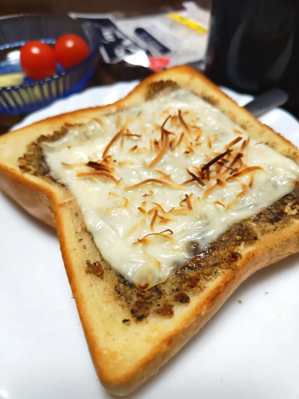 ローストココナッツきな粉チーズトースト|macchinaさん