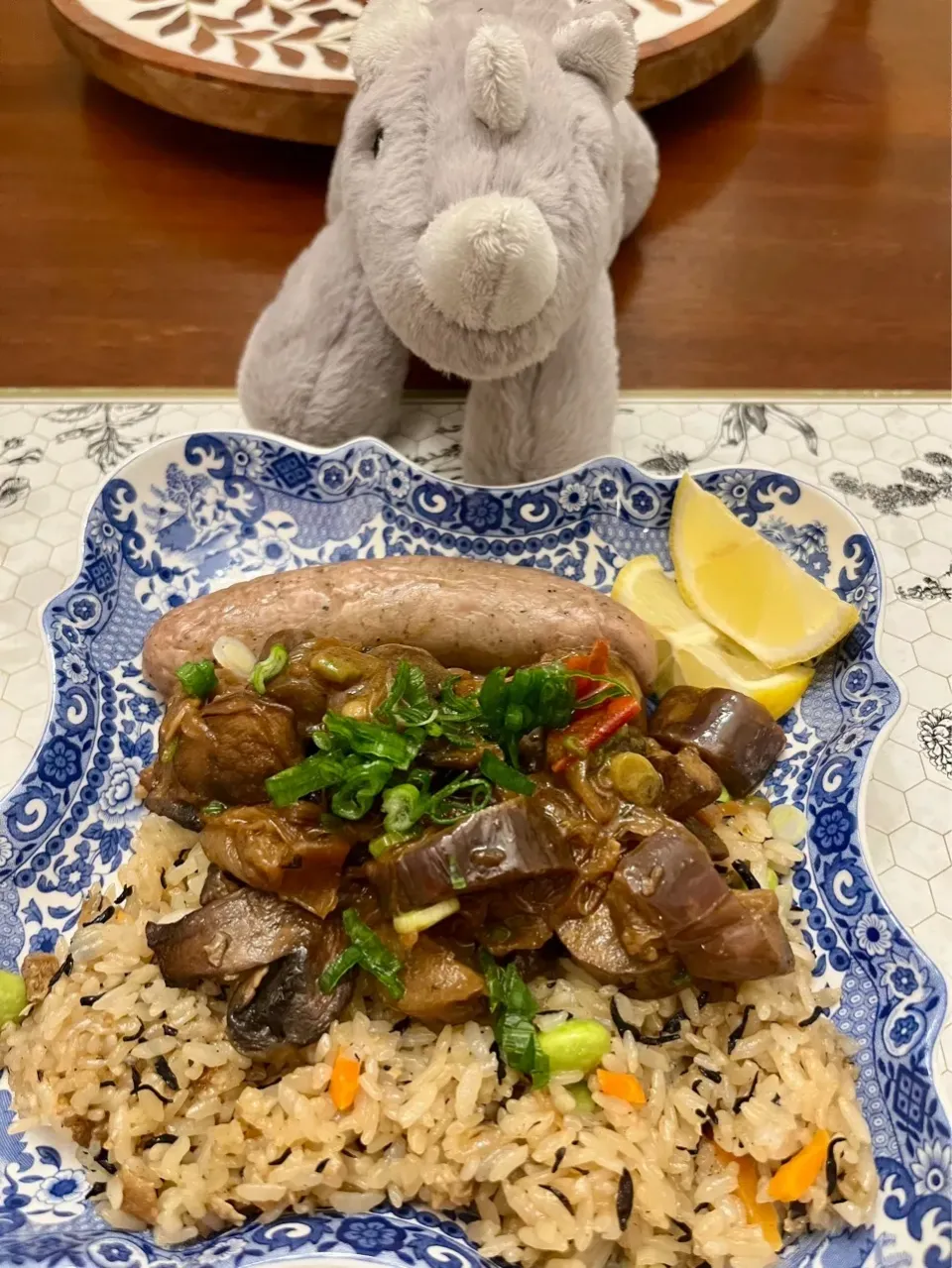 2026/2/9   西アフリカの野菜シチュー、なすとマッシュルームの「ヤッサ」　Mushroom and Eggplant Yassa|21 Boys & 野鳥さん