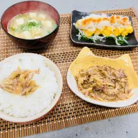 「茗荷の味噌和えで朝ごはん」| バシュランさん