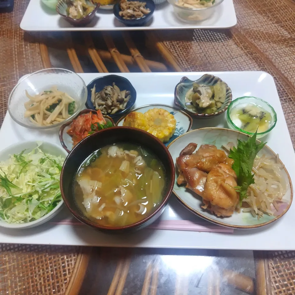 鶏の照り焼き定食です✨|rikako♪。.:＊さん