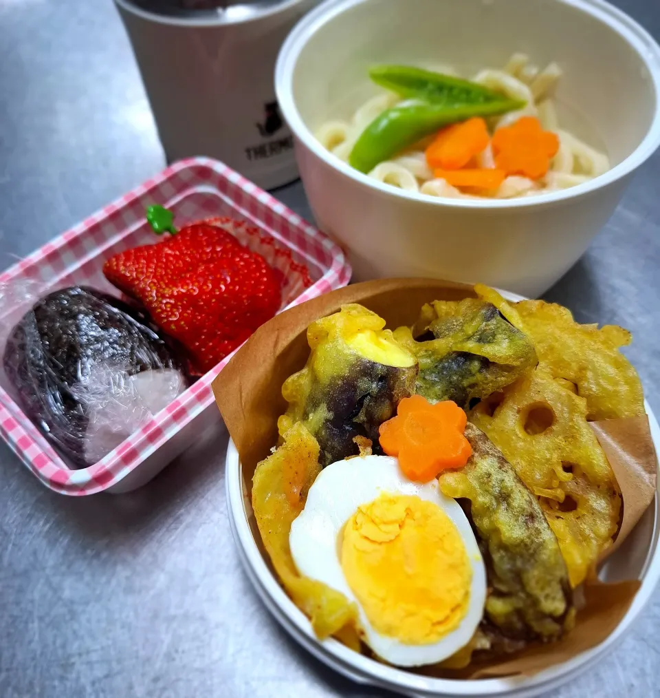 ︎🌟天ぷらうどん弁当︎🌟|ゆきさんさん