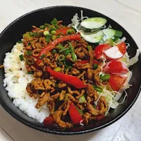ひき肉でも、焼き肉丼|tap.rinさん