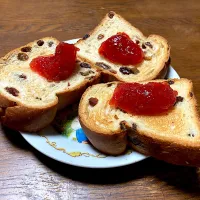 ぶどうパントースト| はっちぃさん