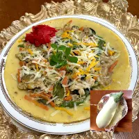 白ナス🍆人参🥕ピーマン  🫑キャベツ🥬豚肉炒めお好み焼き＊シラチャーソース| henryさん