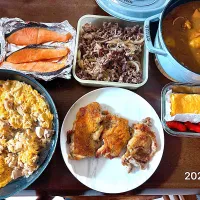 牛丼＆親子丼＆チキンカレー＆グリルチキン＆お弁当おかず|オーロラさん