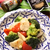 鶏ムネ肉とブロッコリーのエスニック炒め|めいめいさん