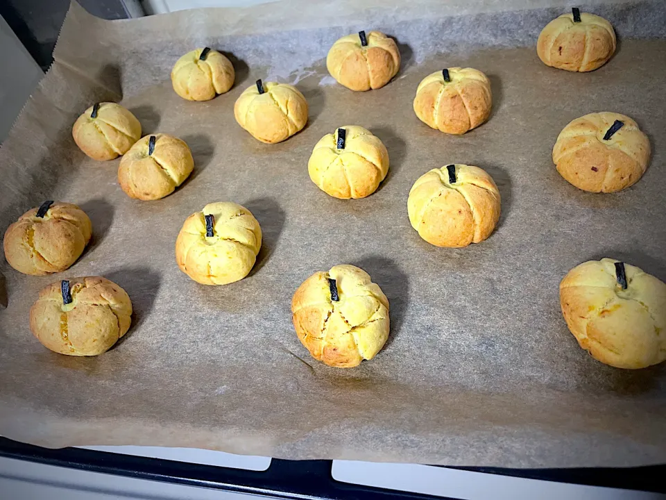 コロンとかぼちゃのクッキー🎃|まり＊さん