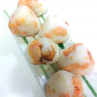 冷めても美味しいふっくら艷やかなおにぎり☺|mamedaifukuさん