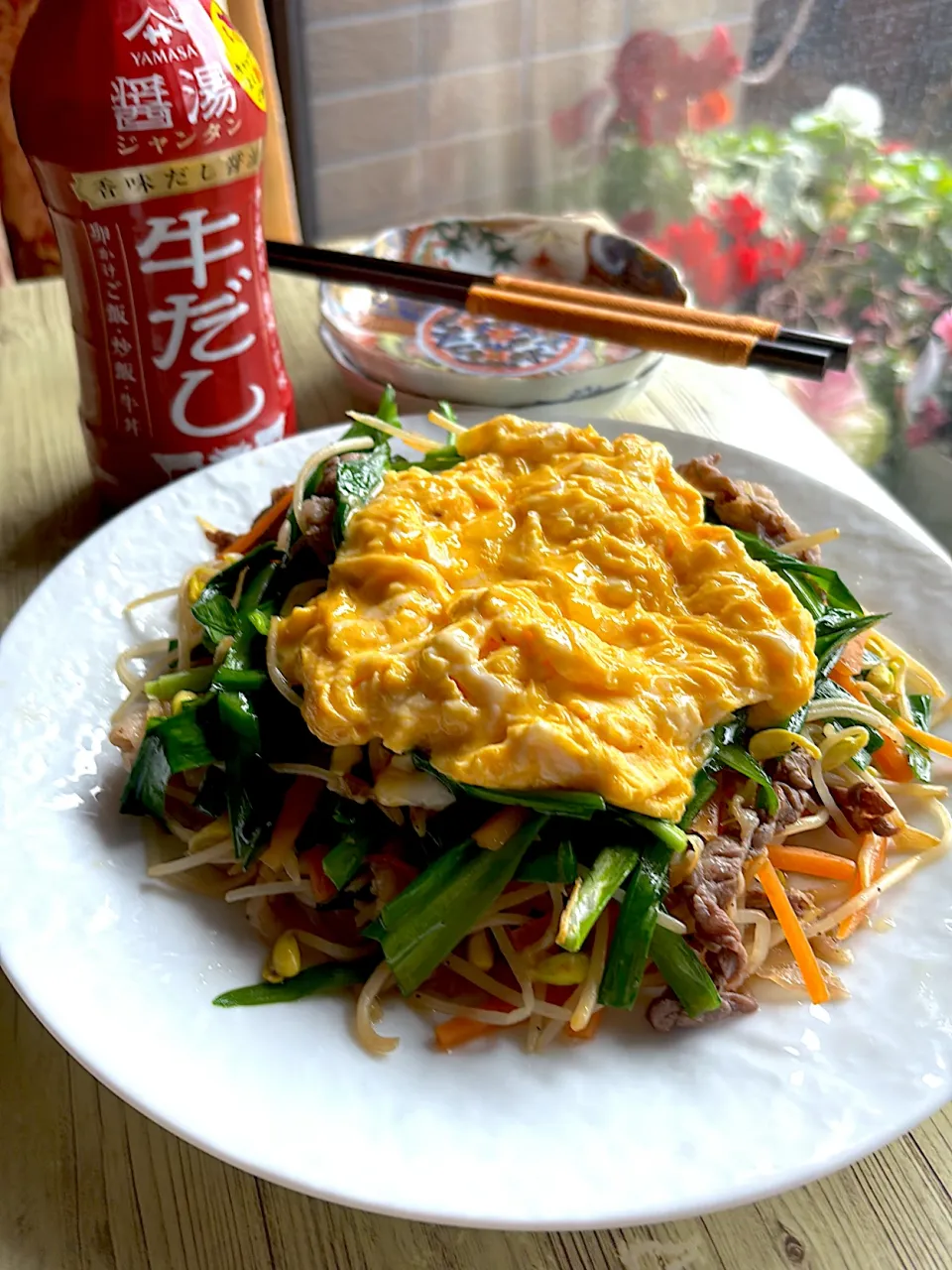 孤独のグルメ風｢ニラ玉｣ ~牛だし|とんちんさん