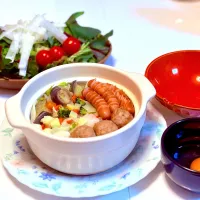 鍋焼きうどん（ポトフ風）、サラダ、蜂蜜＆ナッツのヨーグルト|マニラ男さん