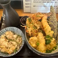 天ぷらぶっかけうどん、かやくご飯セット|buhizouさん