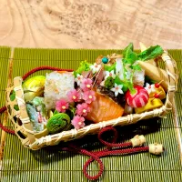 春満載おにぎり弁当