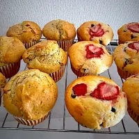 紅茶オレンジピールマフィン🍊＆苺チョコチップマフィン🍓|maSami＊さん