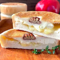 2種のチーズとピーカンナッツの押フランスパン|9421beruさん