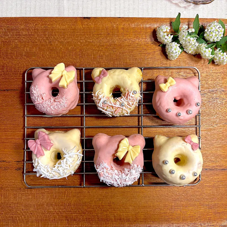 キティちゃんのチョコドーナツ|すずさん