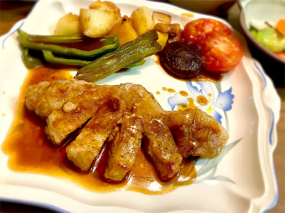 トンテキ|リフルシャッフルさん