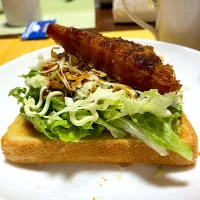 ハムカツトースト| akkoさん