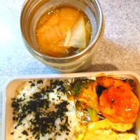 鶏むねブロッコリーのチリソース、納豆のタレ卵焼き、味噌バター鍋スープ、しそわかめ弁当2/13|まりっぺ2026さん