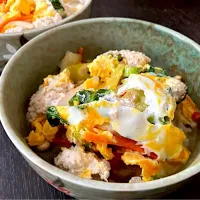 ＊彩り野菜と鶏団子の優しい親子丼＊|＊抹茶＊さん