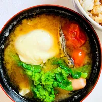 菜の花の茹で汁で味噌汁|ご飯はん♪さん