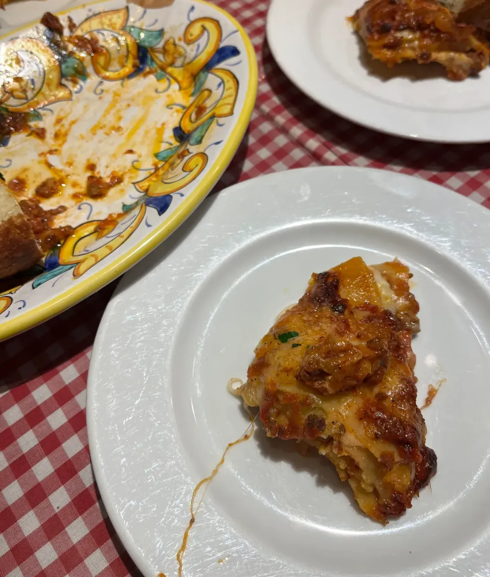 イタリアン❣️その③ラザニア。取り分けてしまった🫢|tamemitiさん