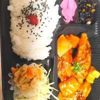 白身魚の黒酢餡弁当私夜ごはん|m.rafuさん