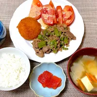 夕飯 牛肉ピーマン炒め|ふわふわさん