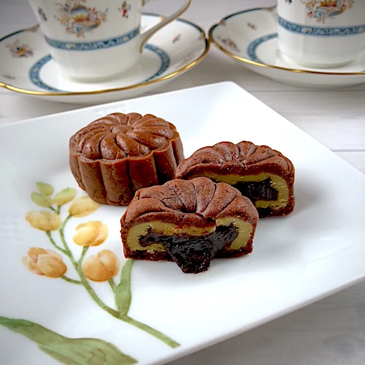 溶心月餅　チョコ×カスタード|紅茶とお菓子と時々ごはんさん