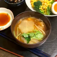 大根ときのこのお味噌汁|かっちゃん杉さん