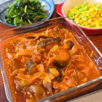 豚のトマト煮込み