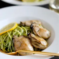 牡蠣の春菊ジェノベーゼパスタ|てつやさん