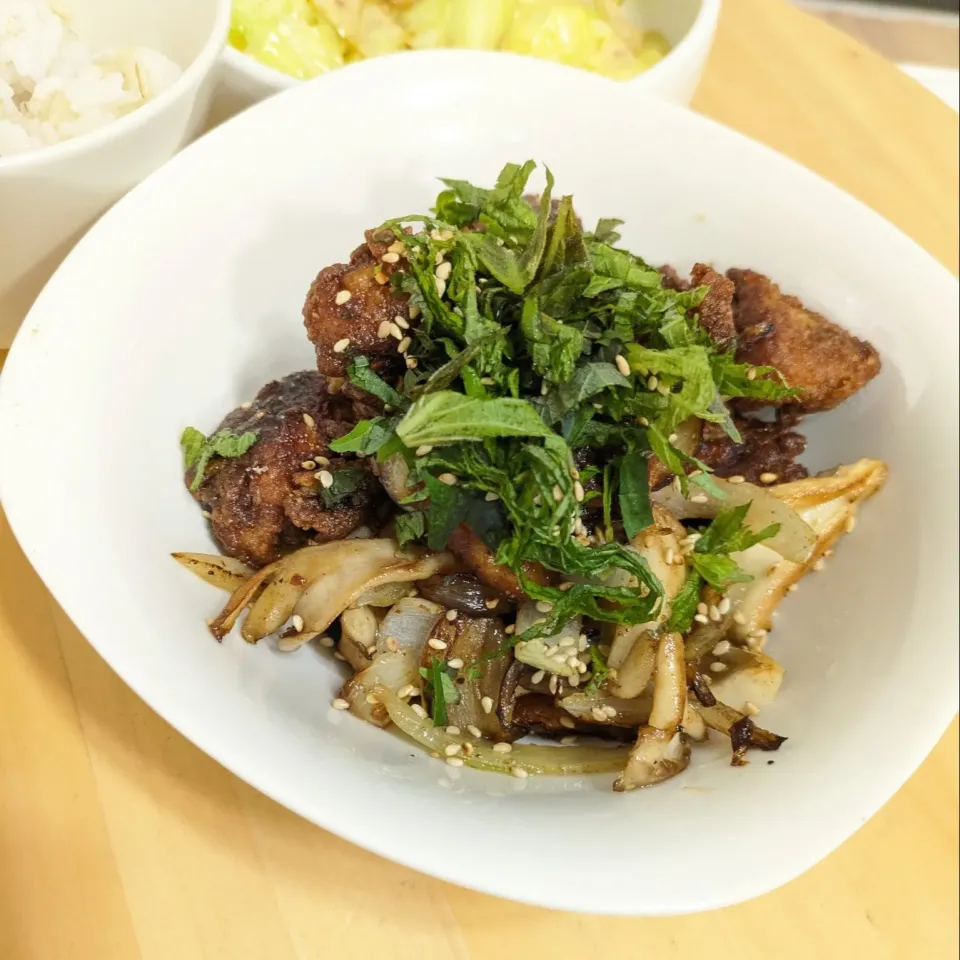 台湾風✽鳥唐と舞茸、玉葱の照り煮|mi_neneco♪さん