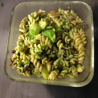 ブロッコリーと蕾菜のアンチョビパスタ| ハイドランジアさん