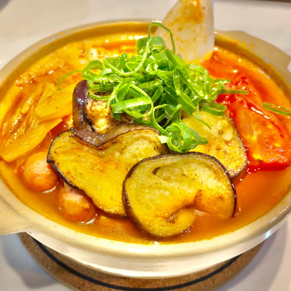 妻用。トマトチリ鍋|ぎんさん