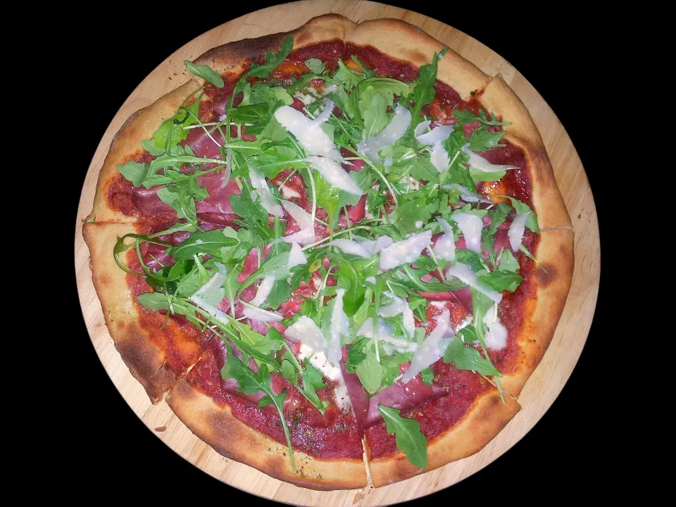 🇮🇹Pizza,Parma ham,Parmesan, rocket salad🇮🇹|KWAII69さん