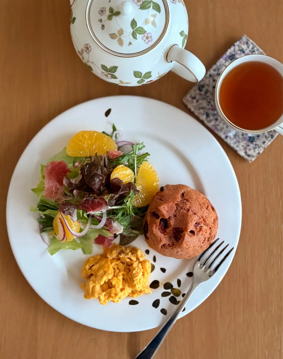 八朔の甘酢サラダと味噌スクランブルの朝|kaeさん