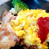 ふわとろオムライスとガーリックチキン|パパ手料理さん