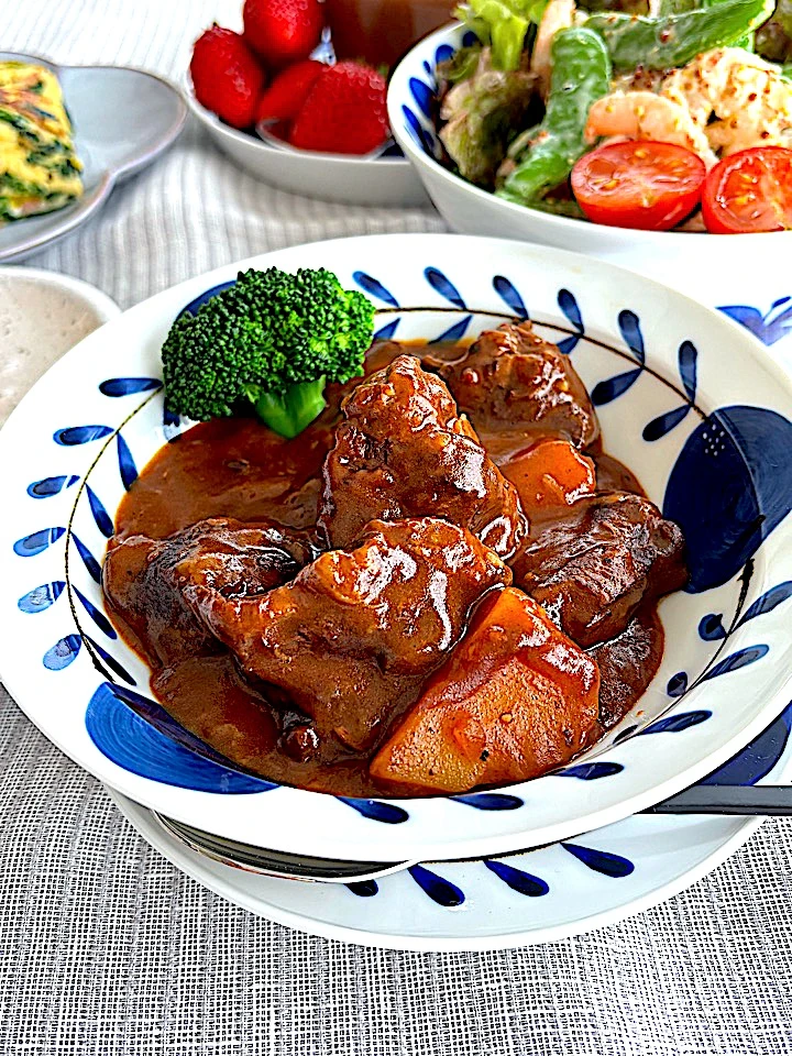 ビーフシチュー|Miki (^_−)−☆さん