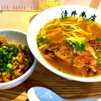 ため息が出るほどに美味しいソーキそば😋|＊yurika＊さん