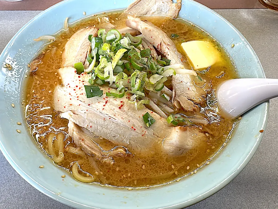味噌バターチャーシューメン|ホッシーさん