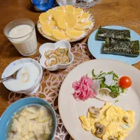 朝ごはん🌄！| まめころさん