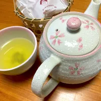 投稿し忘れ②さくら亭のウェルカム和菓子＆緑茶|さくたえさん