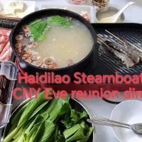 Celebrate Chinese New Year's eve reunion dinner 🤗 Shabu Beef short plate, black pork, Tofu, Veggies, Prawns|🍒lynnlicious🍒さん