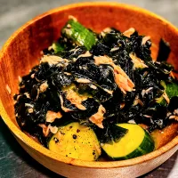 ツナとワカメのキュウ接近|ヨシュアさん