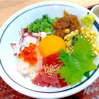 築地食堂 源ちゃん
旨味源ちゃん丼|akopeko ◡̈⋆さん